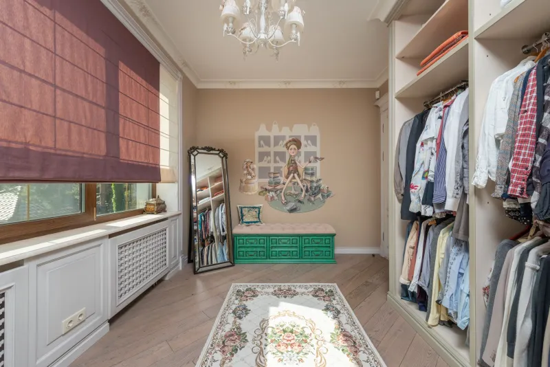 Stop Chasing the Perfect Ten: Why Your Wardrobe Deserves More Credit Than That